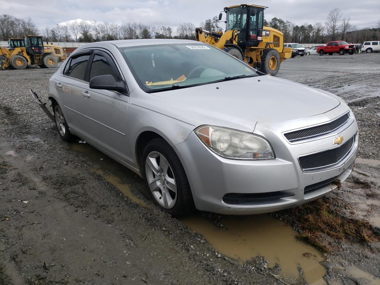 CHEVROLET MALIBU LS 2010 with VIN 1G1ZA5EB9AF288975 - Photo from auction