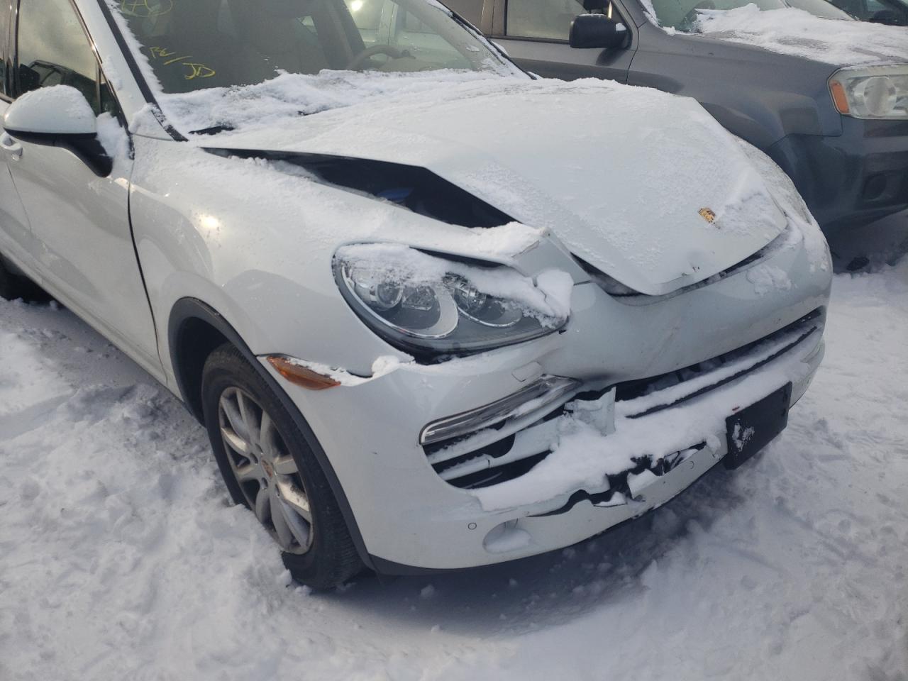 Photo 9 from auction – 2013 PORSCHE CAYENNE with VIN WP1AA2A23DLA12790