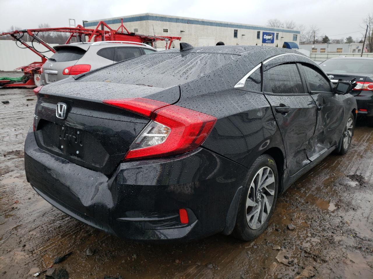 Photo 4 from auction – 2018 HONDA CIVIC EX with VIN 2HGFC2F79JH547848