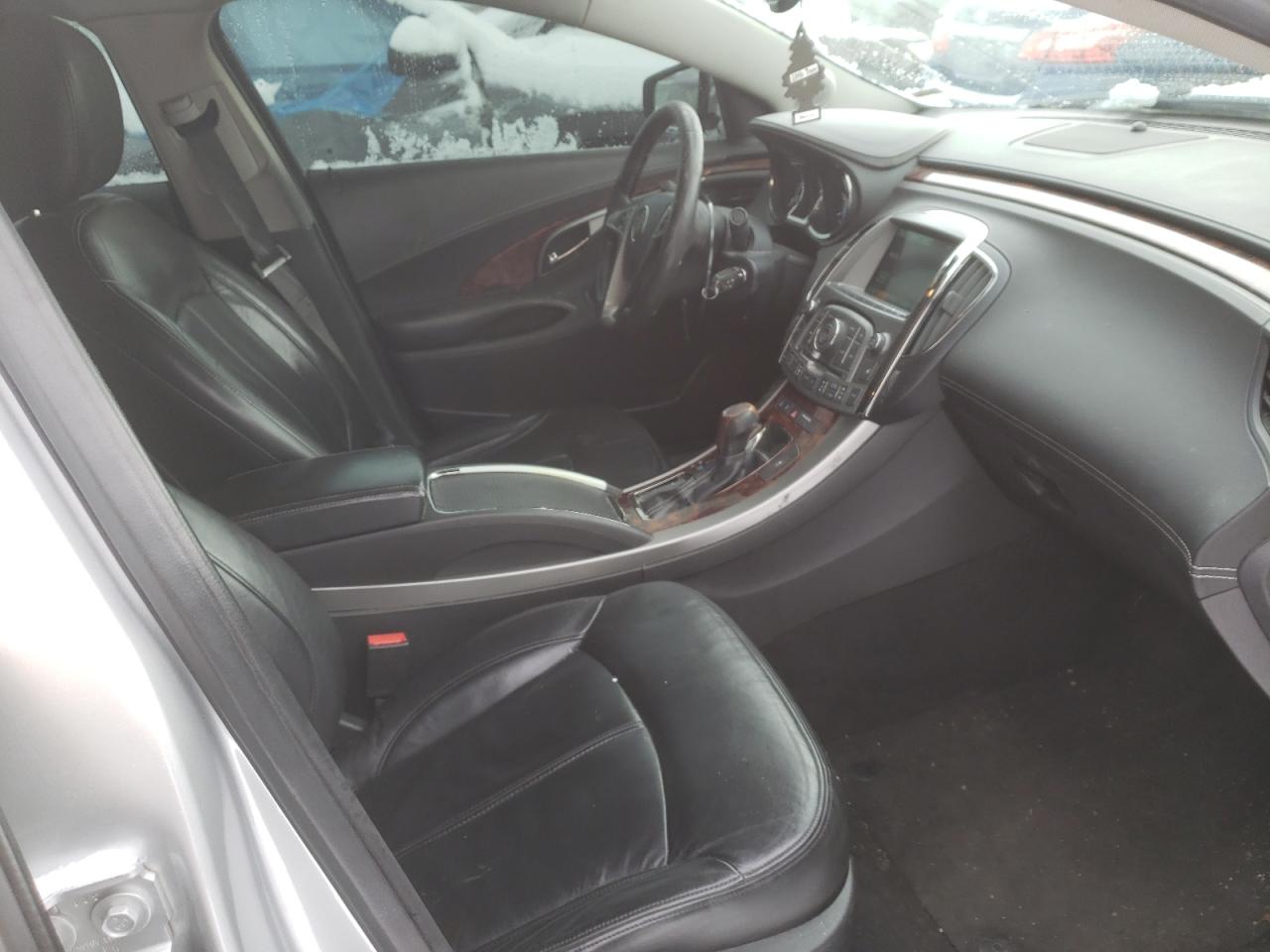 Photo 19 from auction – 2012 BUICK LACROSSE with VIN 1G4GC5ER2CF293780