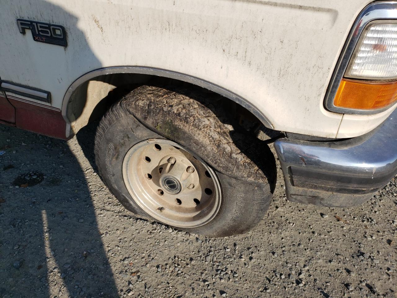 Photo 9 from auction – 1995 FORD F-150 with VIN 1FTEX15N0SKA66471