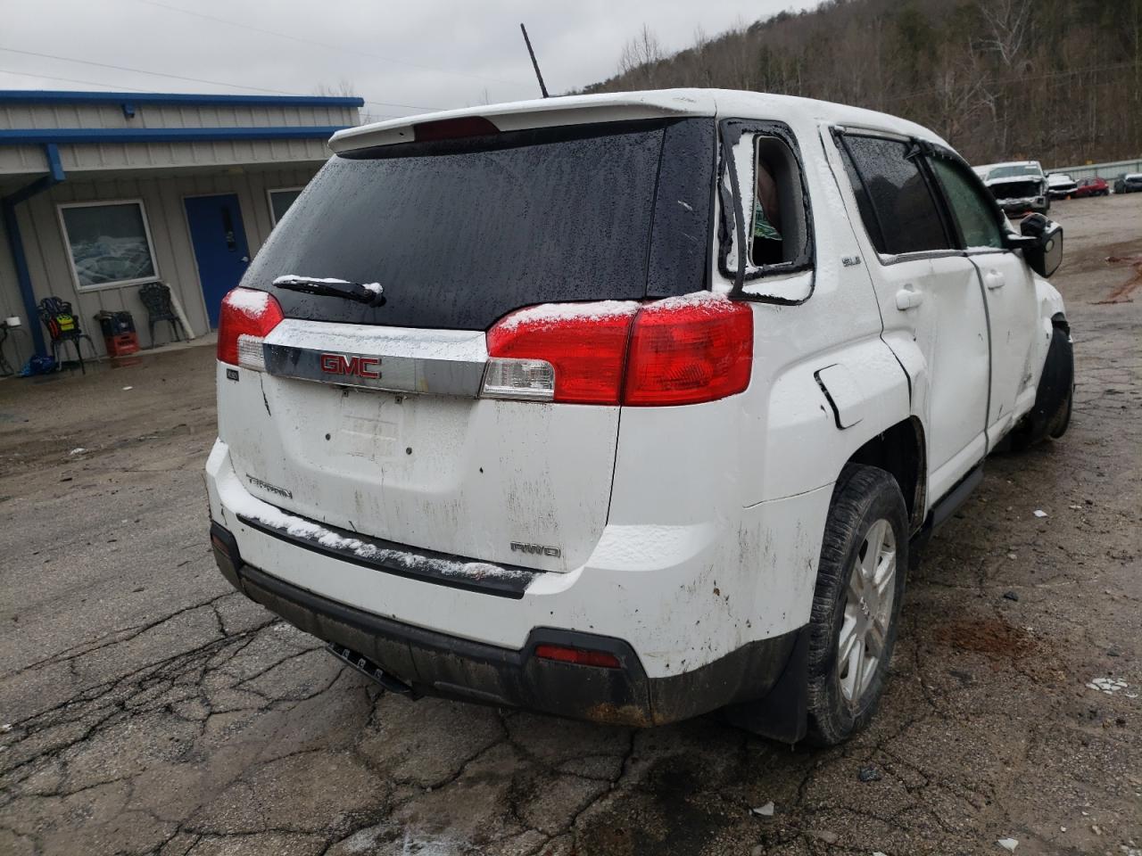 Photo 4 from auction – 2015 GMC TERRAIN SL with VIN 2GKFLVEKXF6241173