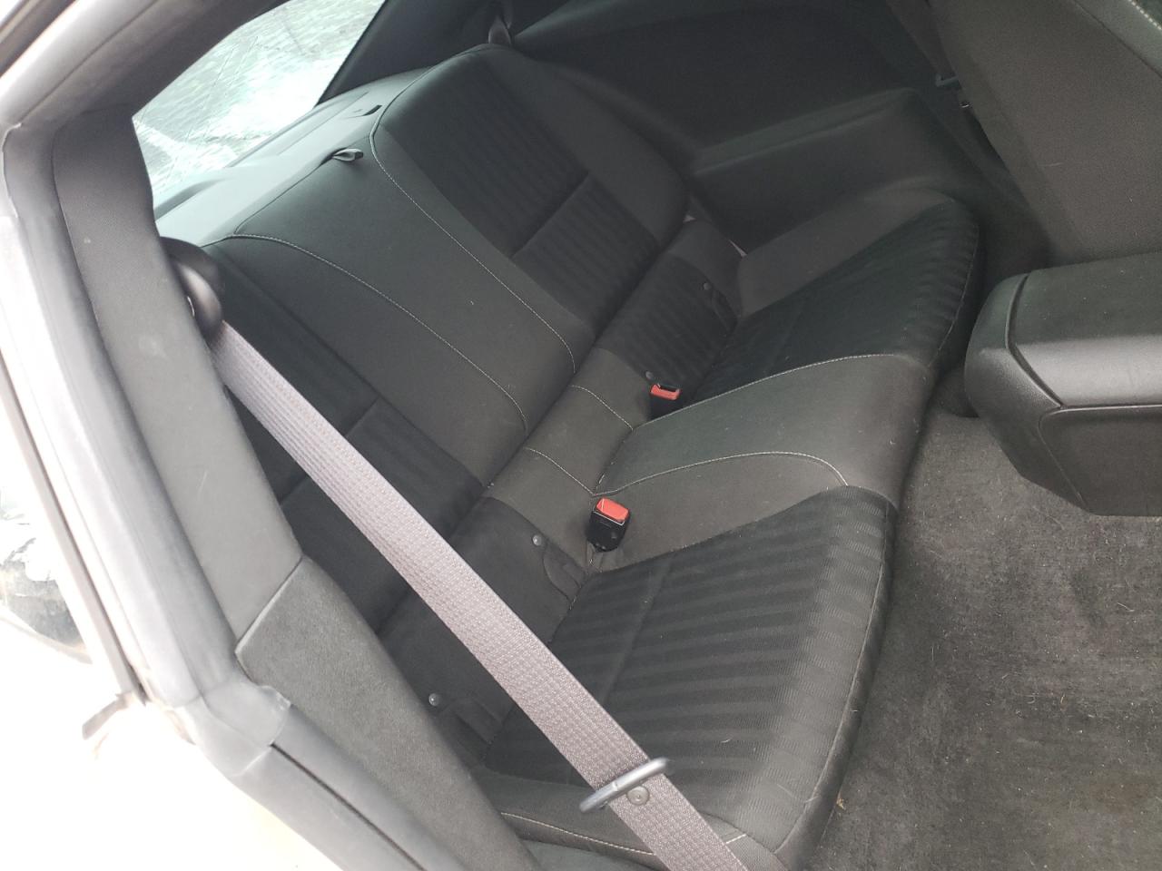 Photo 6 from auction – 2013 CHEVROLET CAMARO LS with VIN 2G1FA1E39D9244492