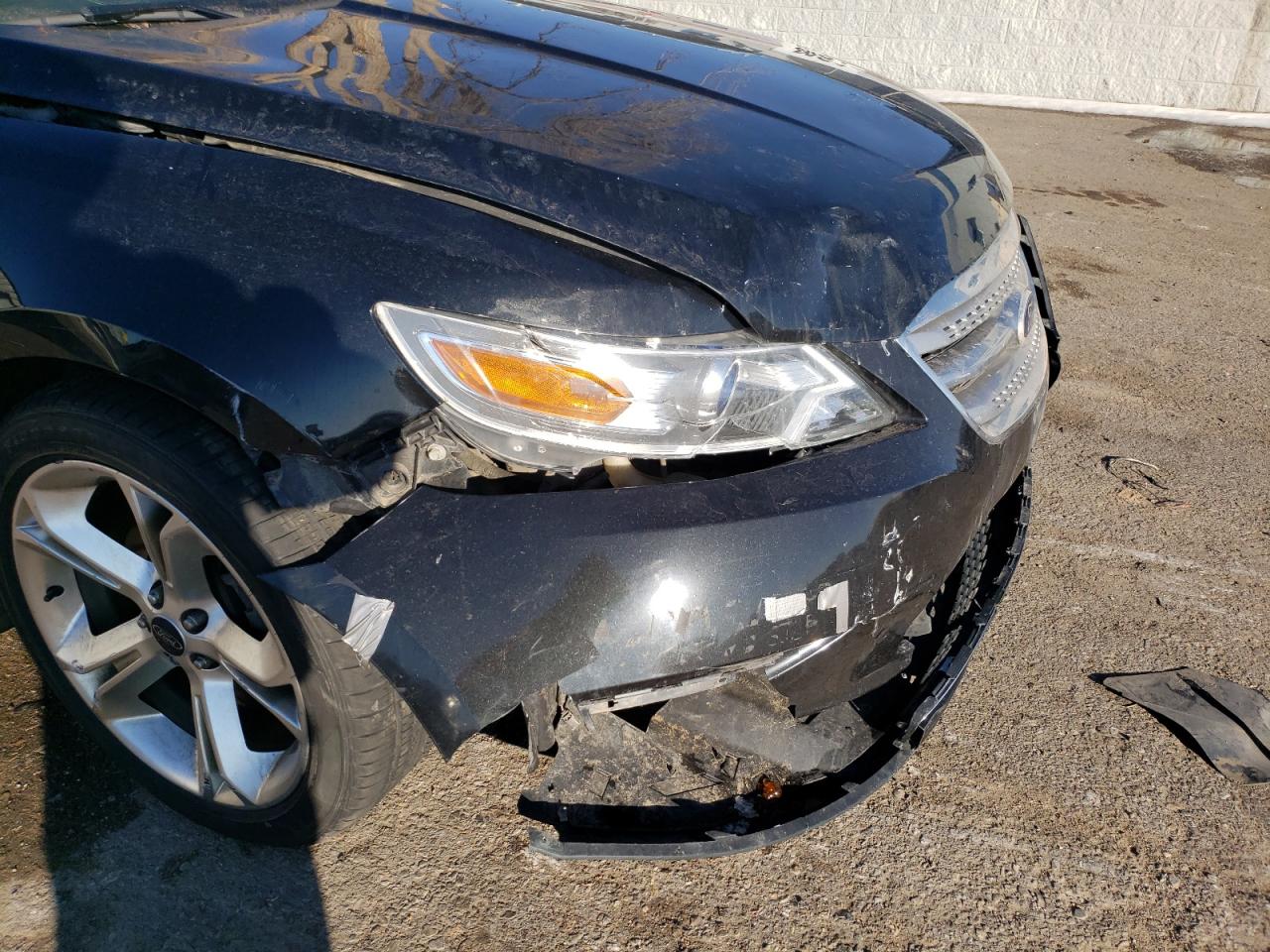 Photo 9 from auction – 2010 FORD TAURUS SHO with VIN 1FAHP2KT2AG160686