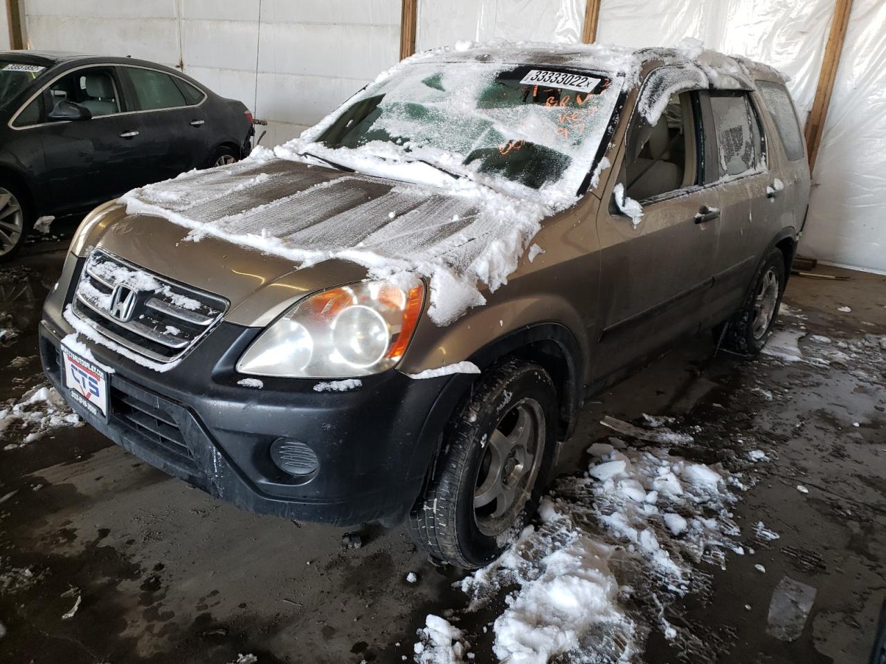 Photo 2 from auction – 2005 HONDA CR-V LX with VIN JHLRD68515C005697