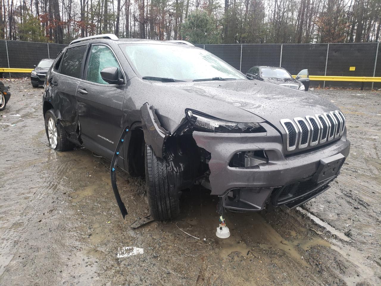 Photo 1 from auction – 2015 JEEP CHEROKEE L with VIN 1C4PJLCB3FW506020