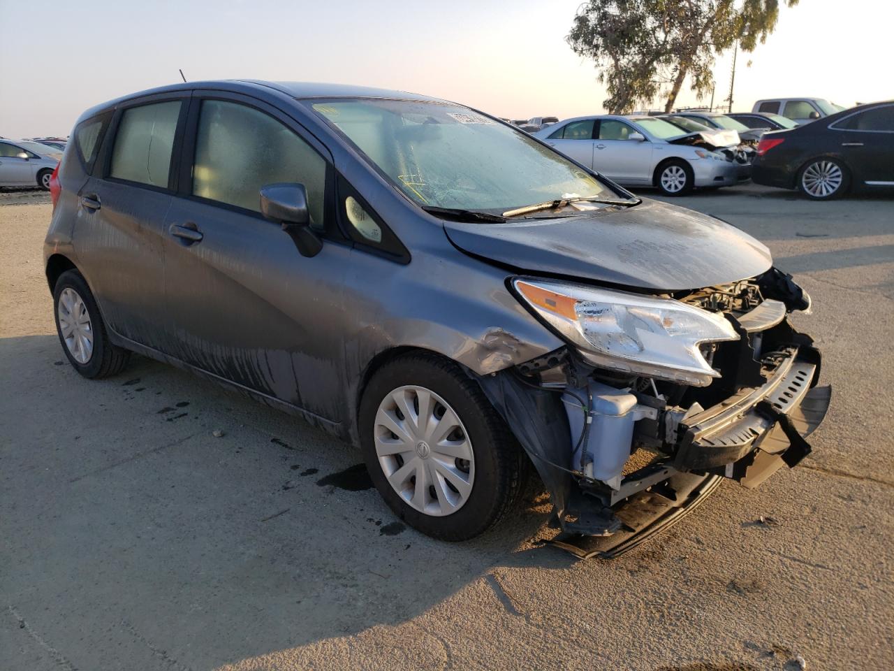 NISSAN VERSA NOTE 2016 with VIN 3N1CE2CP7GL402455 - Photo from auction
