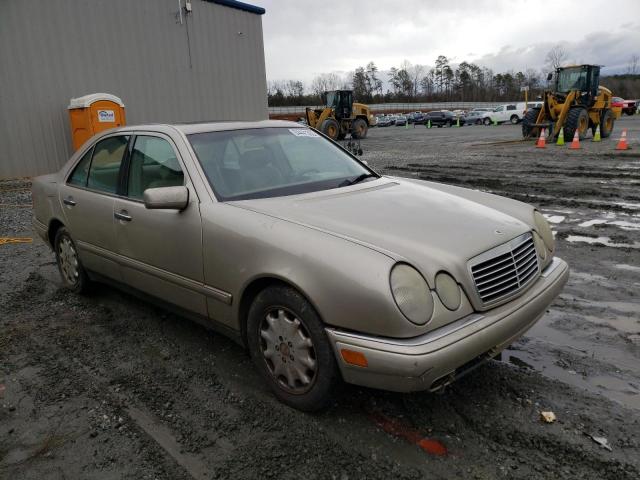 MERCEDES-BENZ E 320 1999 with VIN WDBJF65H0XA826967 - Photo from auction