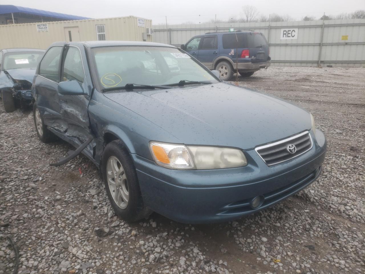Photo 1 from auction – 2000 TOYOTA CAMRY LE with VIN 4T1BF28K7YU936691