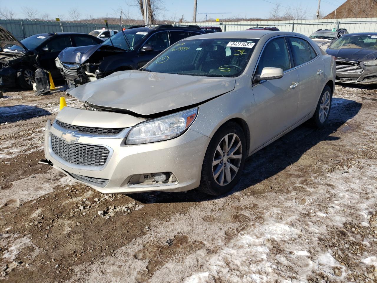 Photo 2 from auction – 2016 CHEVROLET MALIBU LIM with VIN 1G11E5SA0GF107994