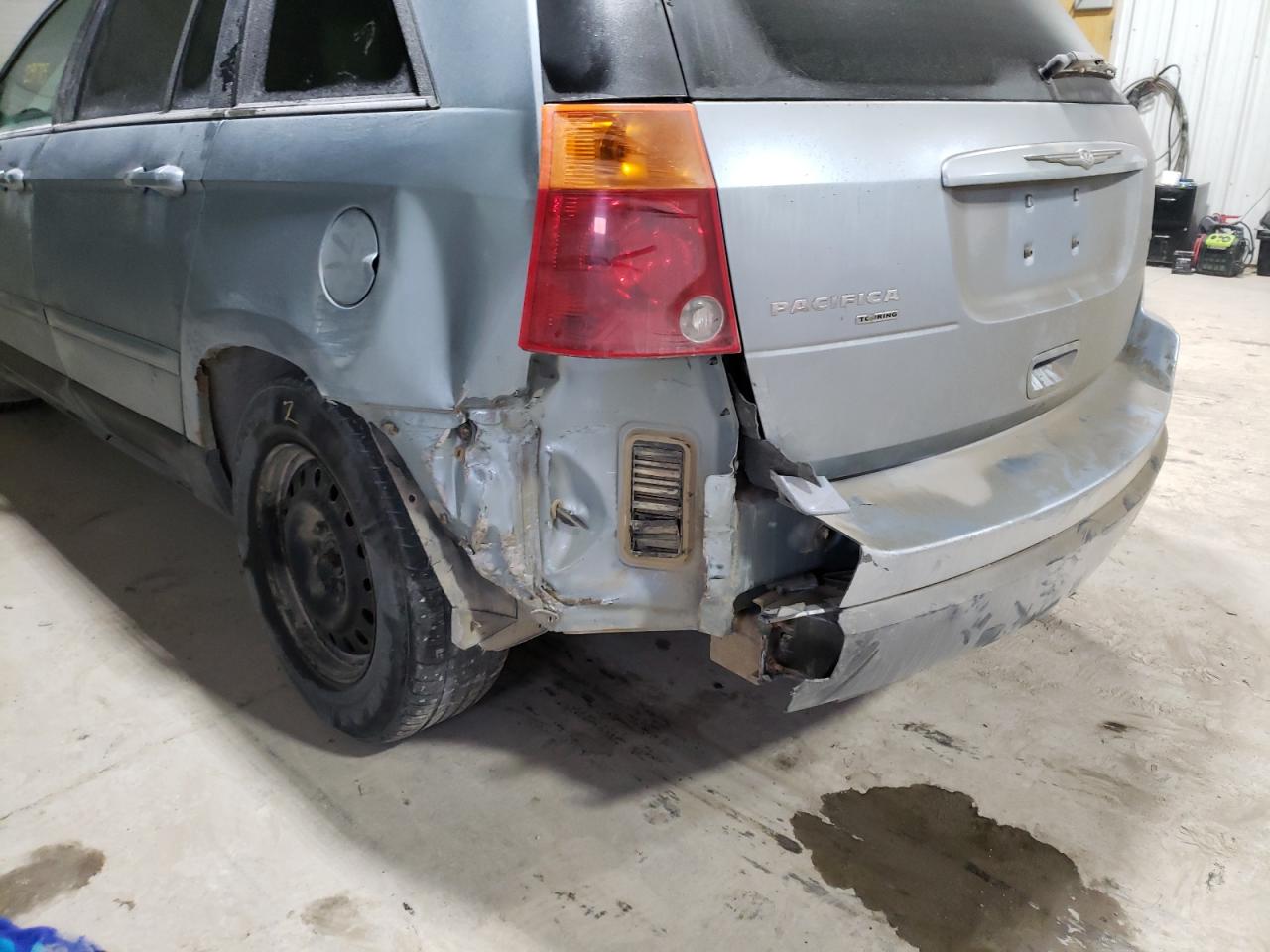 Photo 9 from auction – 2005 CHRYSLER PACIFICA with VIN 2C4GF68485R548722