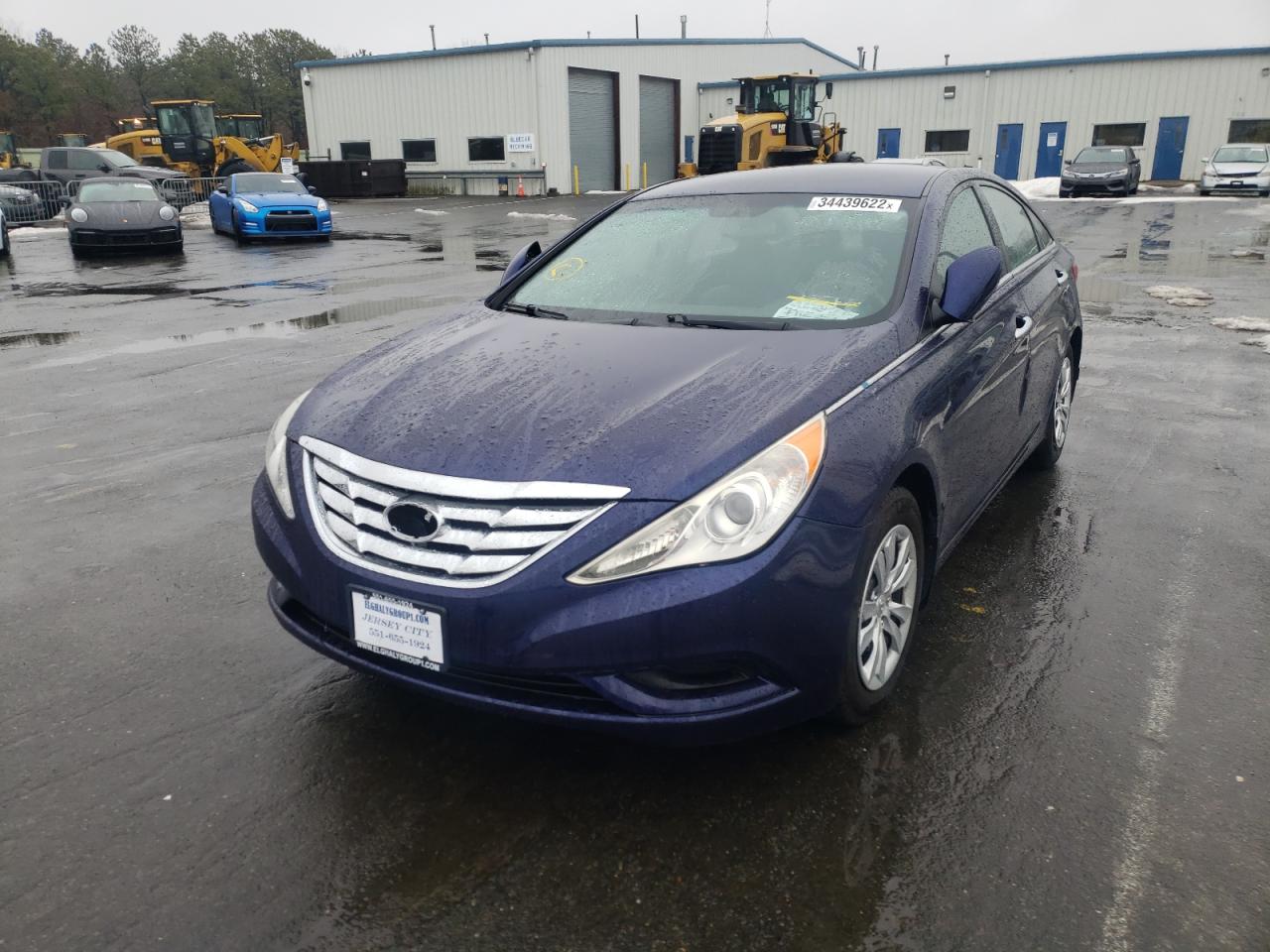 Photo 2 from auction – 2012 HYUNDAI SONATA GLS with VIN 5NPEB4AC5CH497733