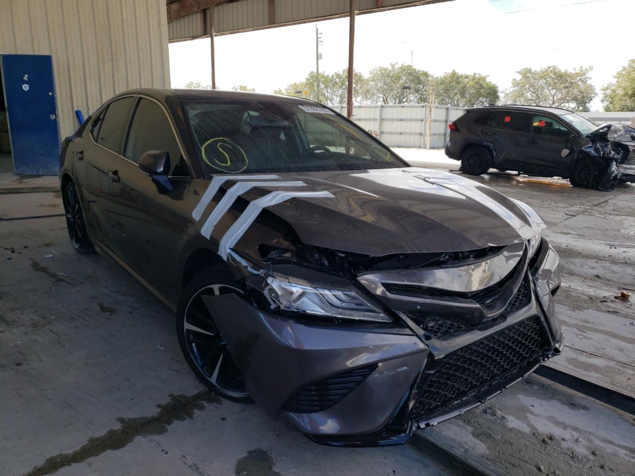 TOYOTA CAMRY 2020 with VIN 4T1K61AK3LU379999 - Photo from auction