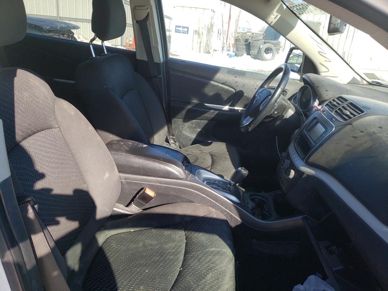 Photo 5 from auction – 2018 DODGE JOURNEY SE with VIN 3C4PDCAB2JT497920