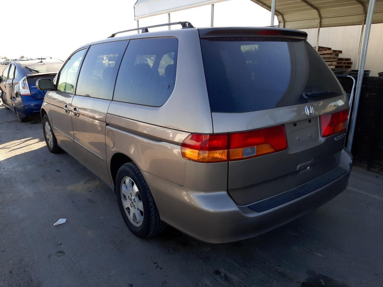 Photo 3 from auction – 2003 HONDA ODYSSEY EX with VIN 5FNRL18973B098862