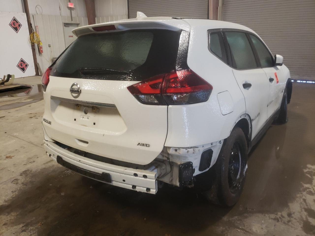 Photo 4 from auction – 2018 NISSAN ROGUE S with VIN KNMAT2MV0JP568075