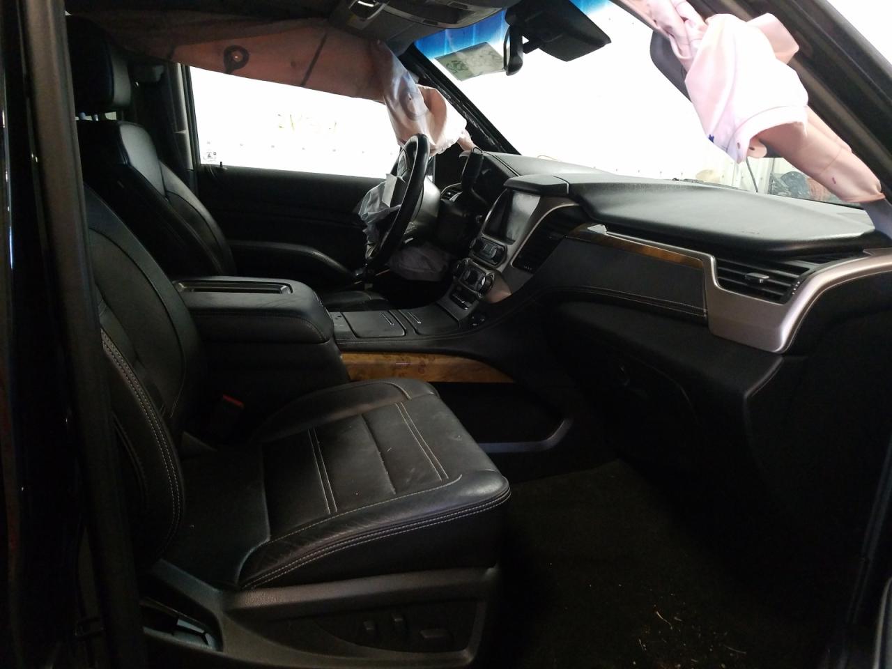 Photo 5 from auction – 2017 GMC YUKON DENA with VIN 1GKS2CKJ0HR227274