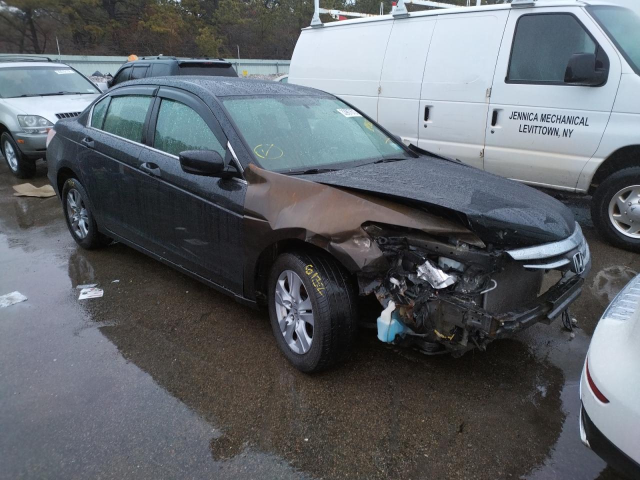 HONDA ACCORD SE 2012 with VIN 1HGCP2F6XCA193600 - Photo from auction
