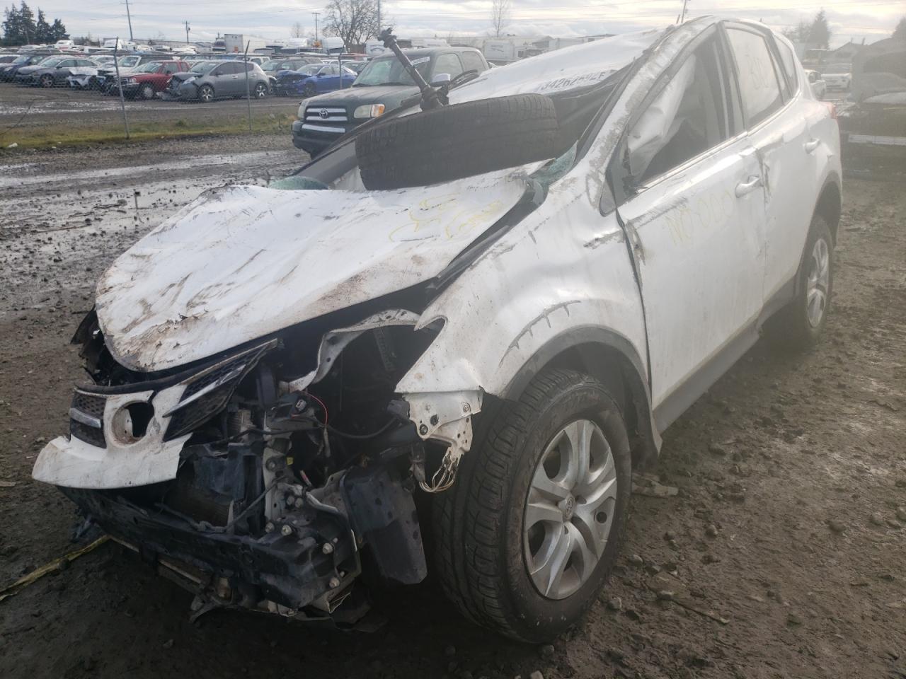 Photo 2 from auction – 2015 TOYOTA RAV4 LE with VIN 2T3BFREV6FW314658