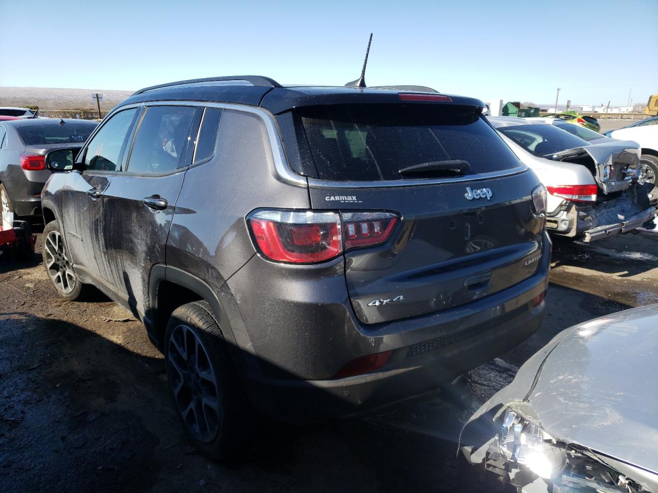 Photo 3 from auction – 2018 JEEP COMPASS LI with VIN 3C4NJDCB2JT264834