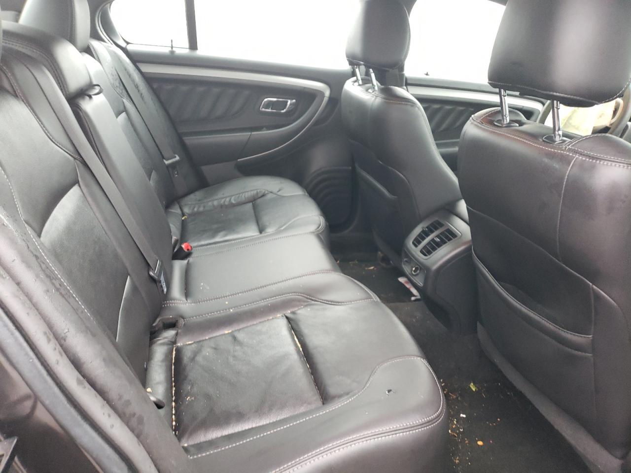 Foto 6 de la subasta – 2015 FORD TAURUS SEL con VIN 1FAHP2E82FG170021