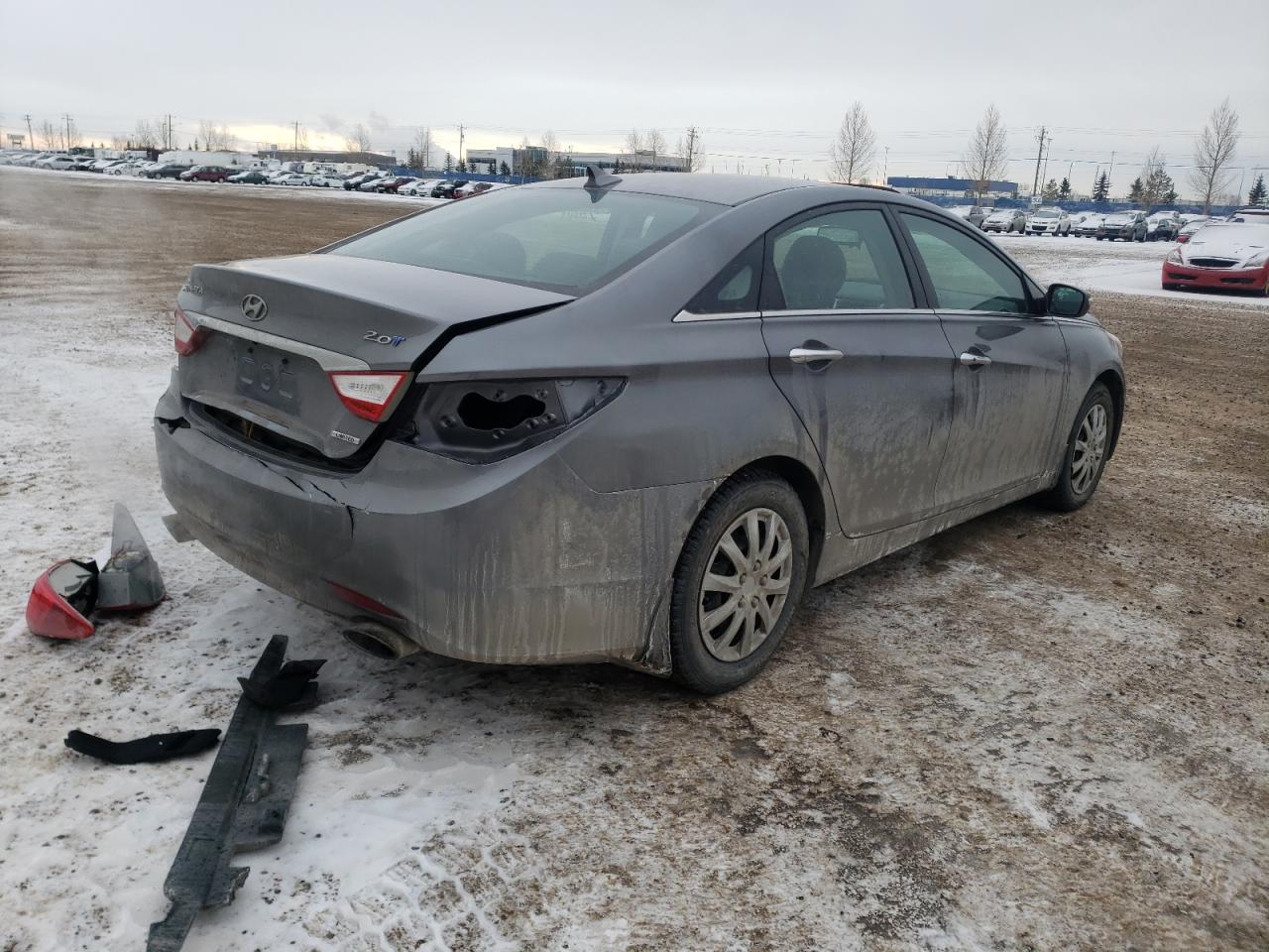 Photo 4 from auction – 2011 HYUNDAI SONATA SE with VIN 5NPEC4AB8BH288036