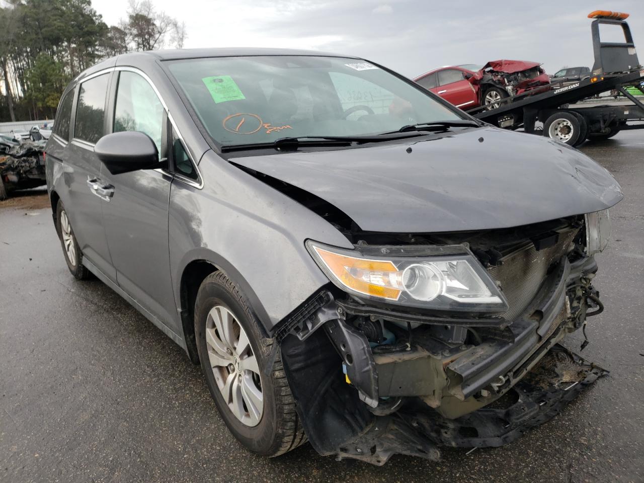HONDA ODYSSEY EX 2017 with VIN 5FNRL5H69HB017560 - Photo from auction
