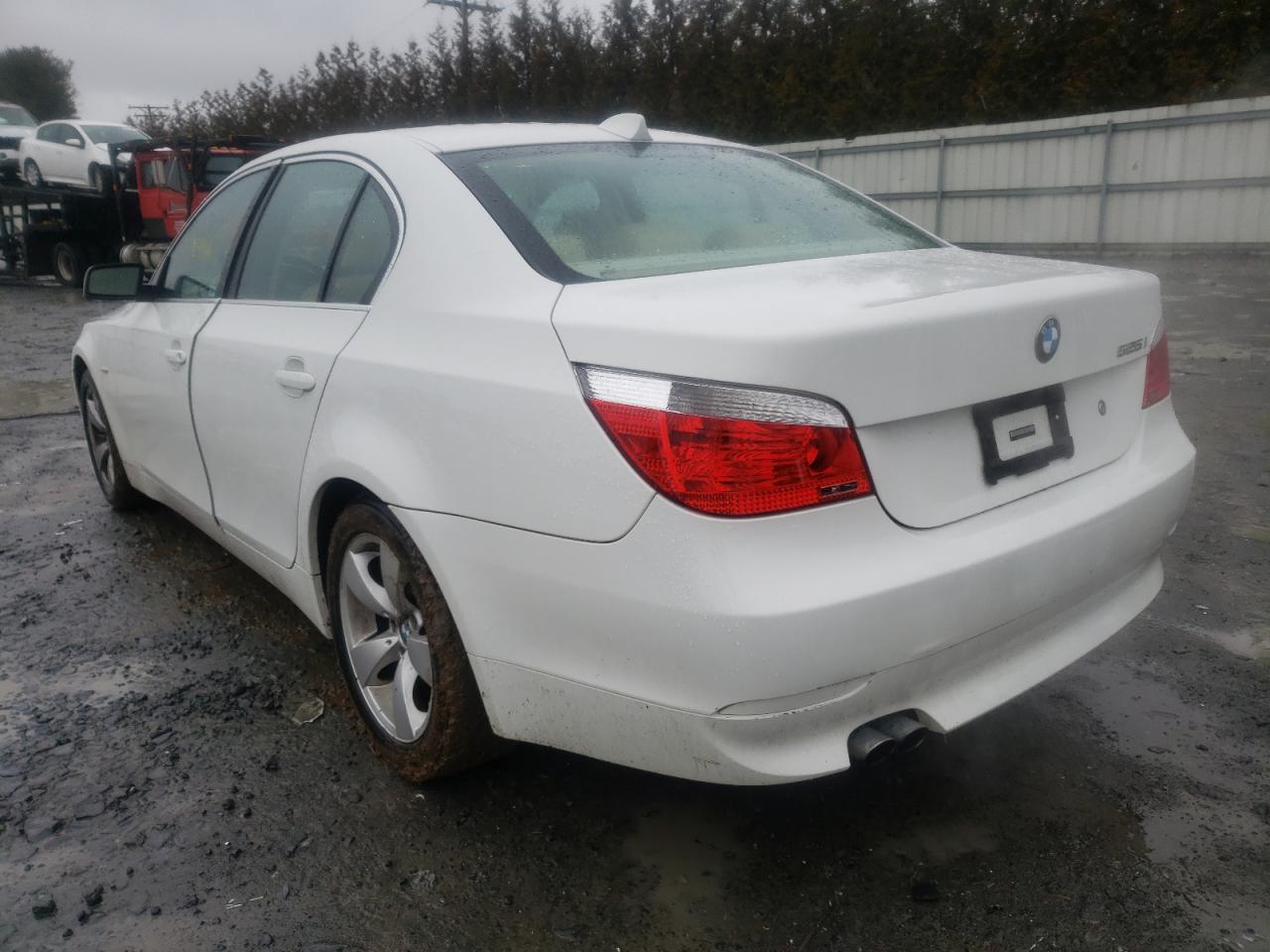 Photo 3 from auction – 2007 BMW 525 I with VIN WBANE53537CK92812
