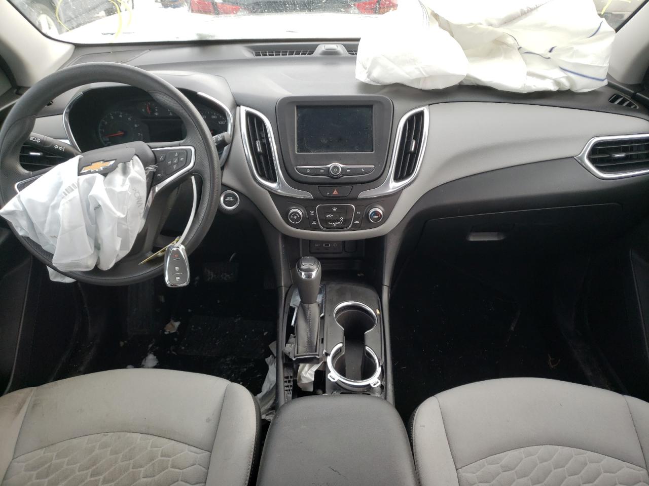 Photo 9 from auction – 2019 CHEVROLET EQUINOX LS with VIN 2GNAXSEV4K6167365