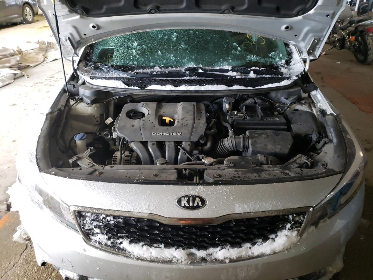Photo 7 from auction – 2017 KIA FORTE LX with VIN 3KPFK4A70HE030836