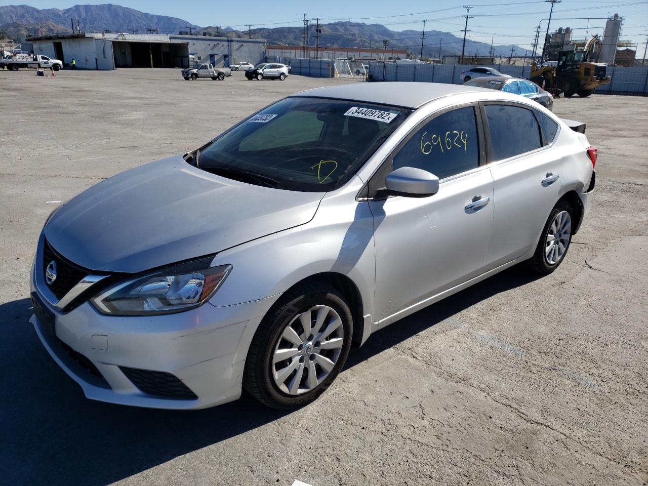 Photo 2 from auction – 2016 NISSAN SENTRA S with VIN 3N1AB7AP6GL682692