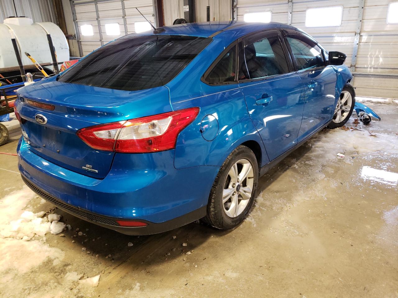 Photo 4 from auction – 2014 FORD FOCUS SE with VIN 1FADP3F26EL244108