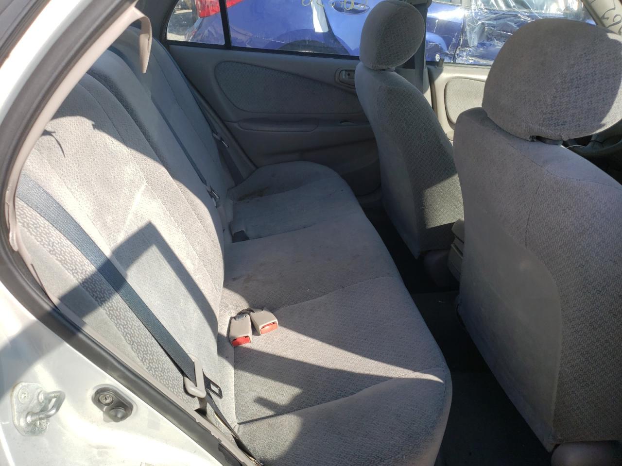 Photo 6 from auction – 2000 TOYOTA COROLLA VE with VIN 1NXBR12E5YZ404070