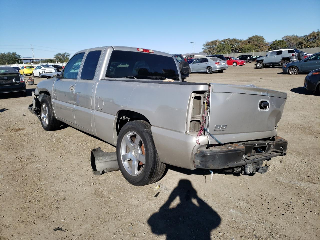 Photo 3 from auction – 2006 CHEVROLET SILVERADO with VIN 2GCEC19N761200081