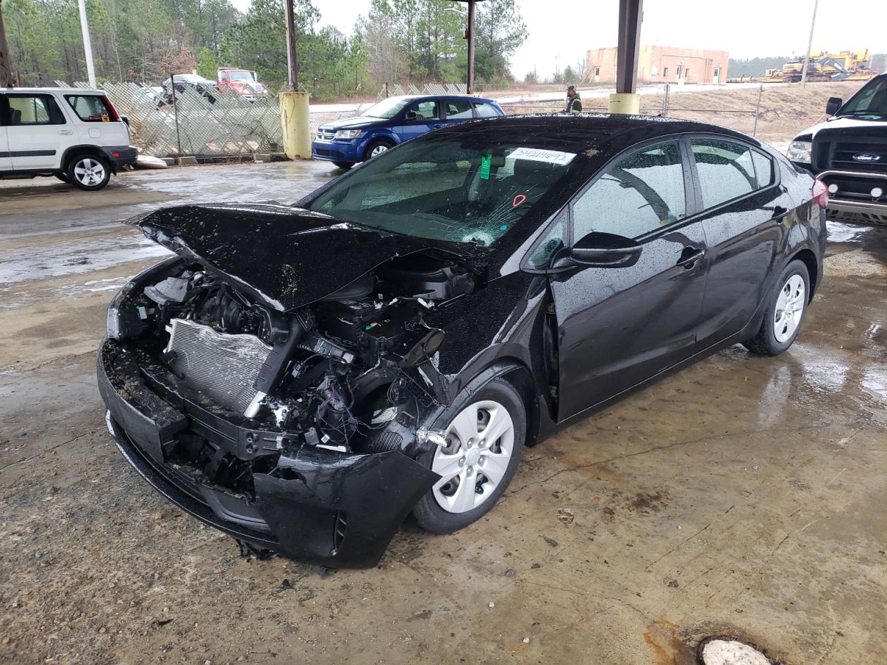 Photo 2 from auction – 2017 KIA FORTE LX with VIN 3KPFK4A72HE131540