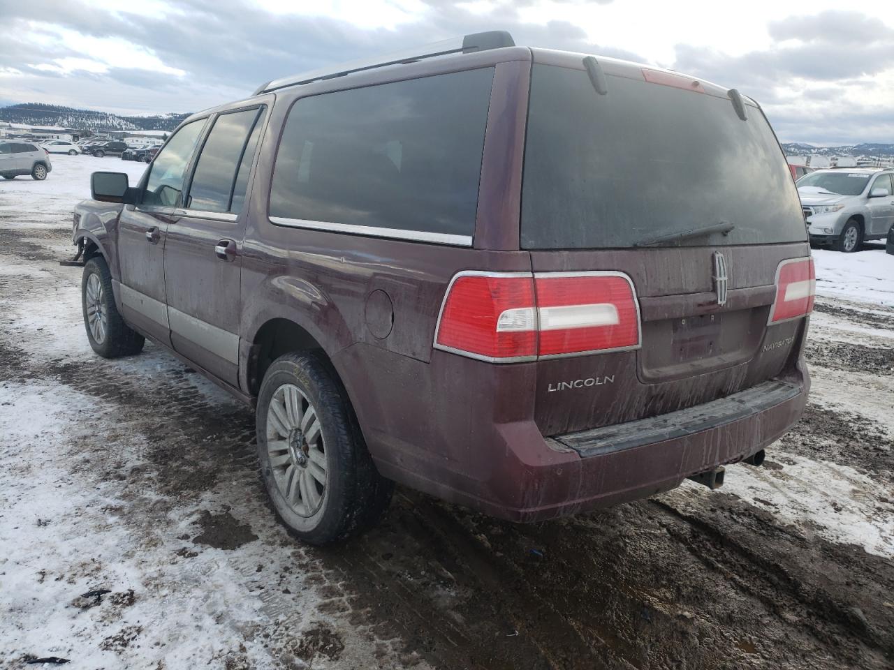 Photo 3 from auction – 2010 LINCOLN NAVIGATOR with VIN 5LMJJ3J51AEJ06063