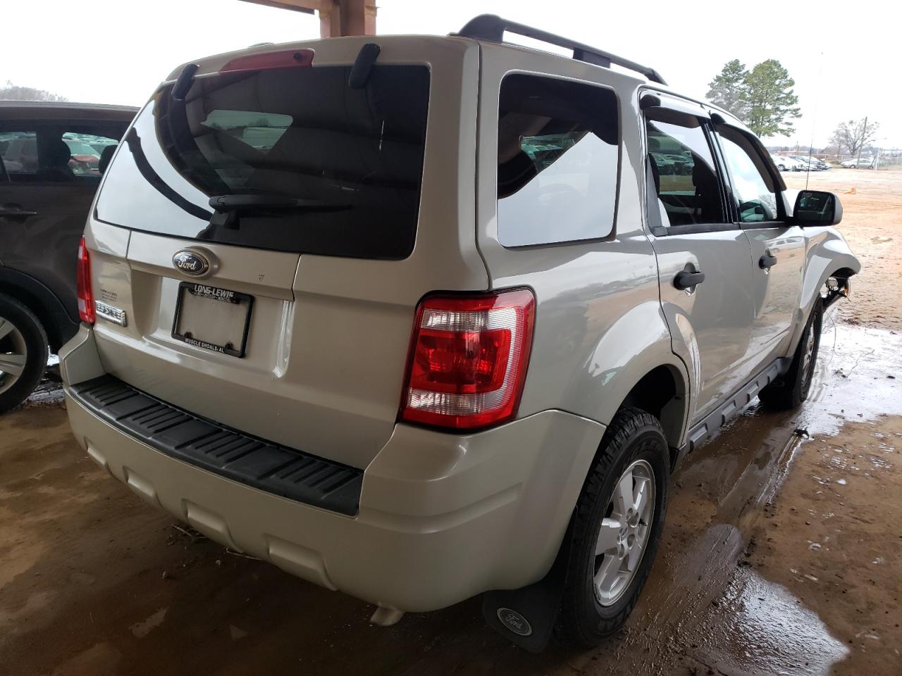 Photo 4 from auction – 2009 FORD ESCAPE XLT with VIN 1FMCU03G89KA12839