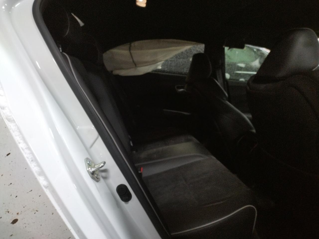 Photo 6 from auction – 2018 ACURA TLX TECH+A with VIN 19UUB3F62JA000815