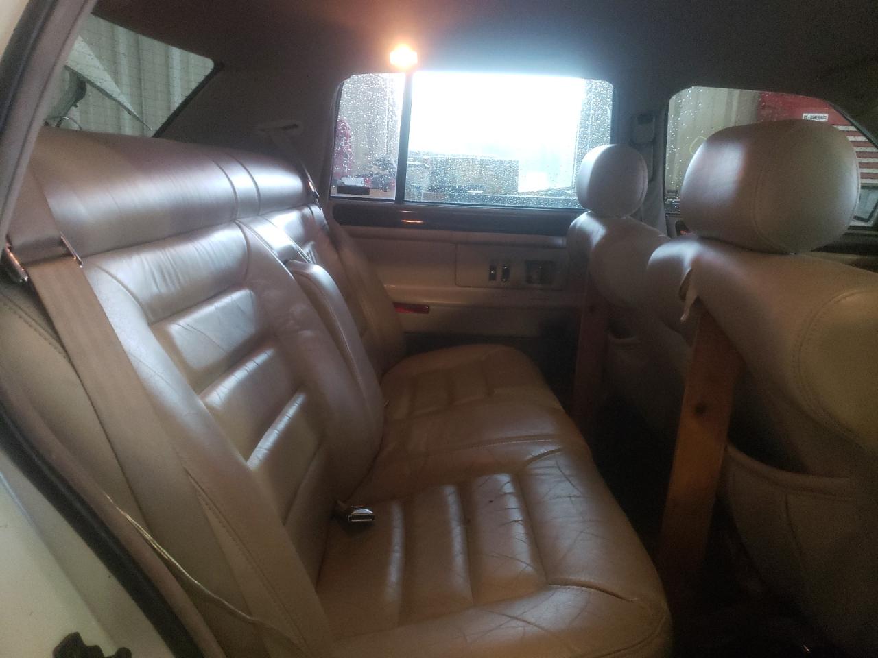 Photo 6 from auction – 1994 CADILLAC DEVILLE with VIN 1G6KD52B2RU278500