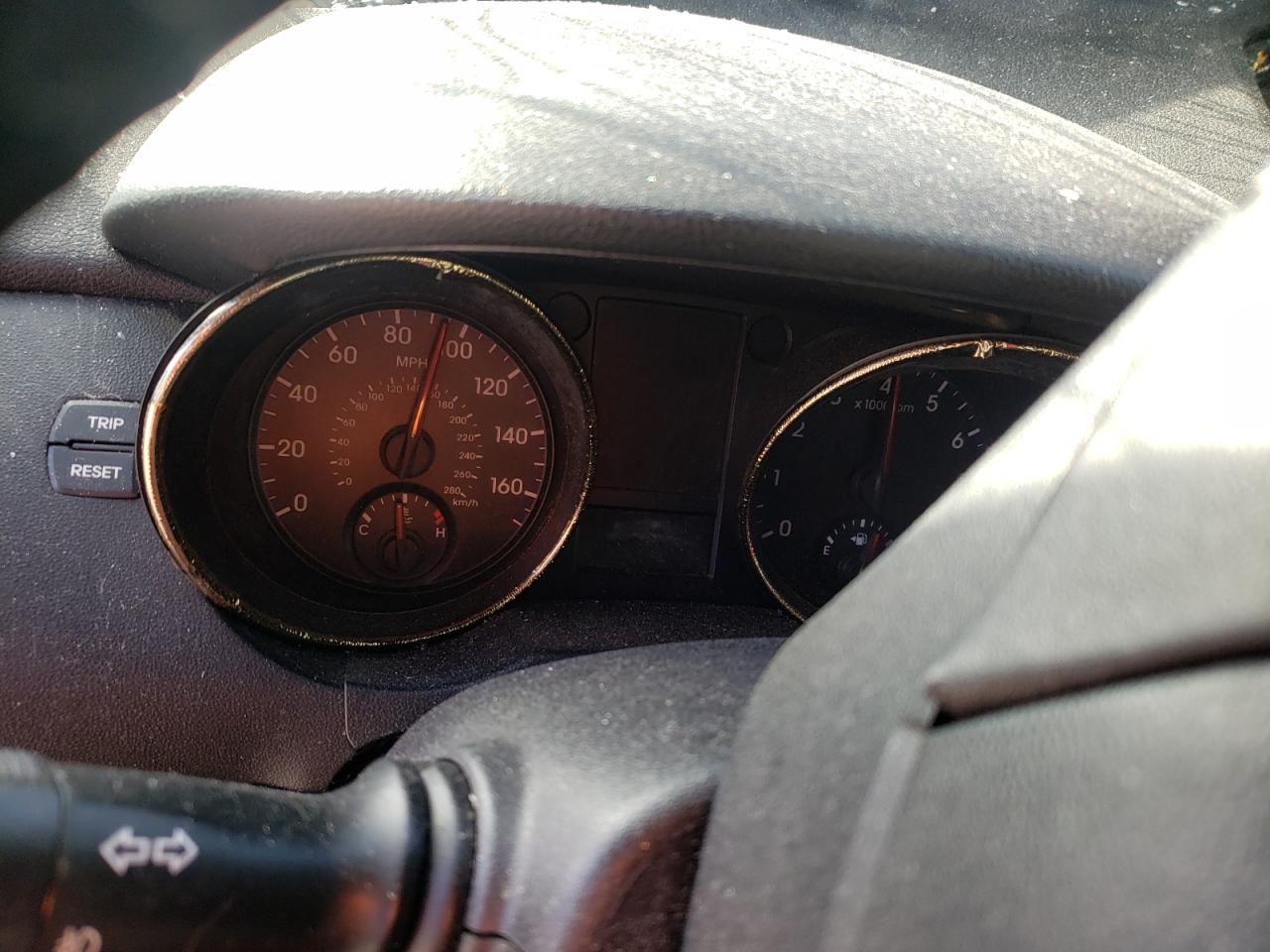 Photo 8 from auction – 2011 HYUNDAI GENESIS CO with VIN KMHHU6KH8BU050780
