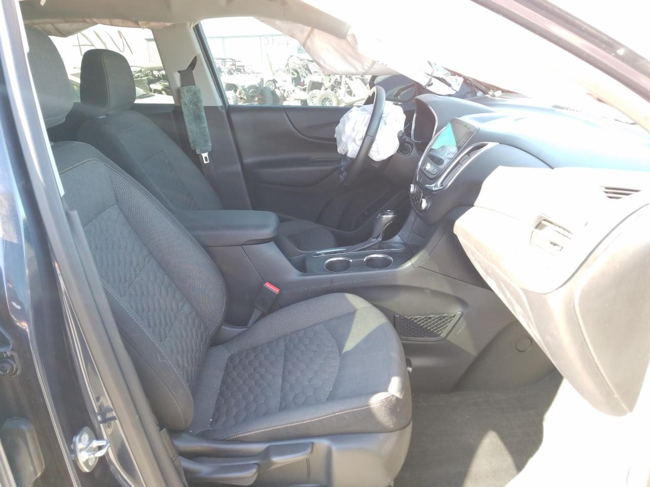 Photo 5 from auction – 2018 CHEVROLET EQUINOX LT with VIN 3GNAXJEV5JL349726