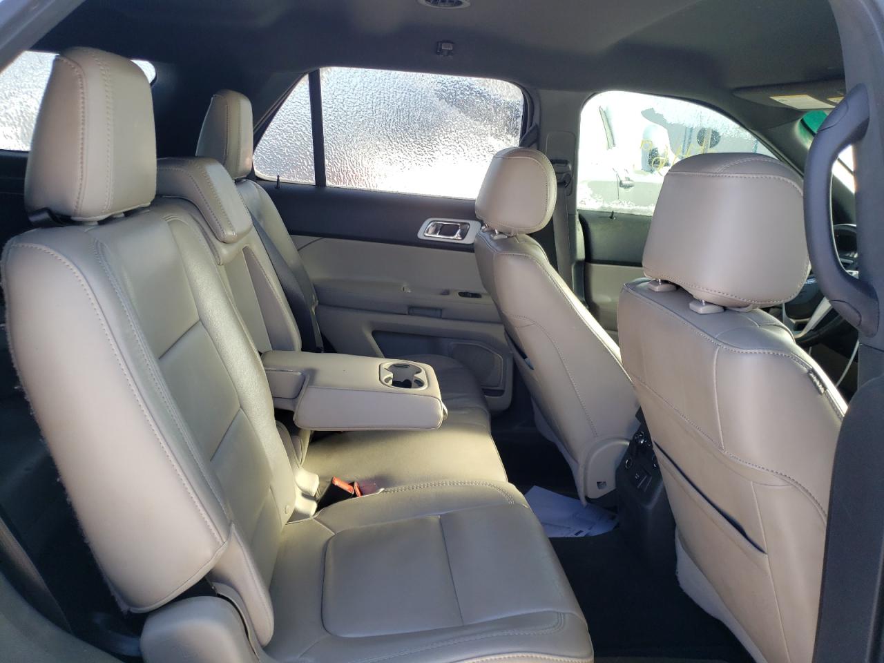 Photo 6 from auction – 2011 FORD EXPLORER L with VIN 1FMHK7F82BGA71483