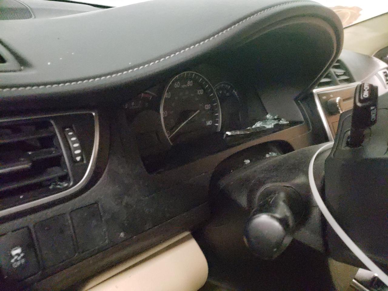 Photo 8 from auction – 2015 TOYOTA CAMRY LE with VIN 4T4BF1FK1FR485368