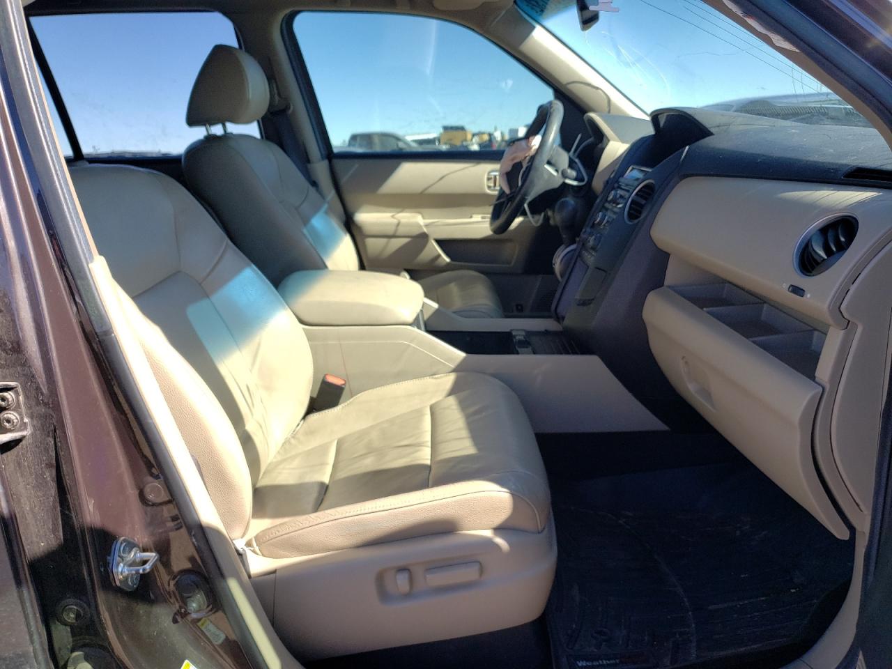 Photo 5 from auction – 2012 HONDA PILOT EXL with VIN 5FNYF3H56CB041192
