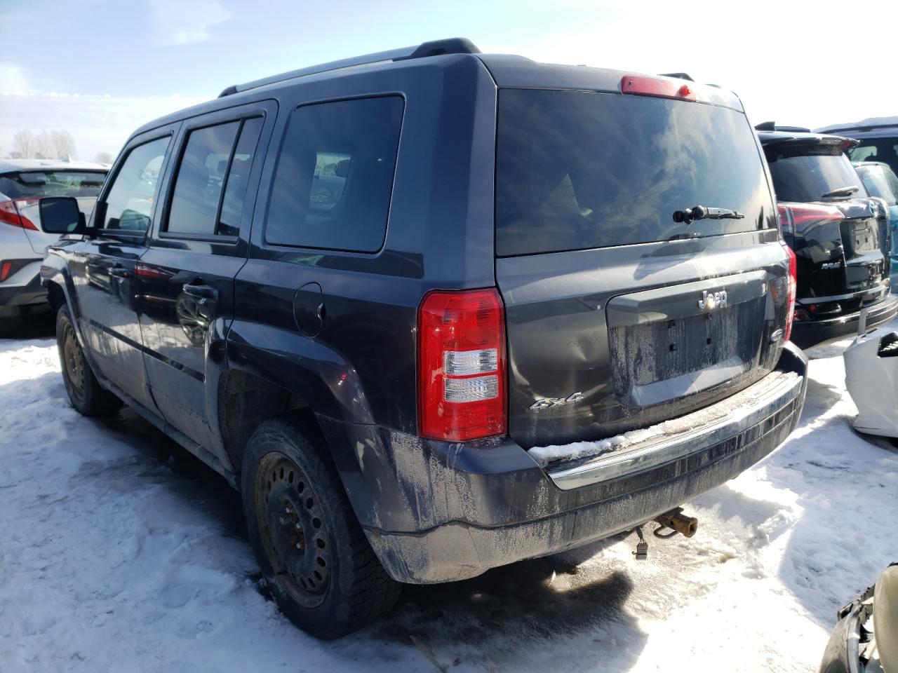 Photo 3 from auction – 2016 JEEP PATRIOT with VIN 1C4NJRAB7GD625909