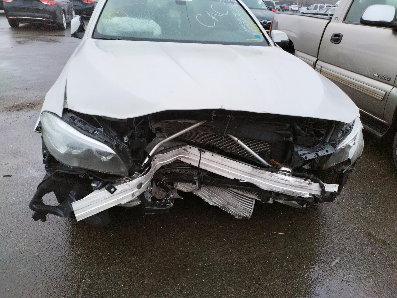 Photo 9 from auction – 2015 BMW 528 I with VIN WBA5A5C59FD514239