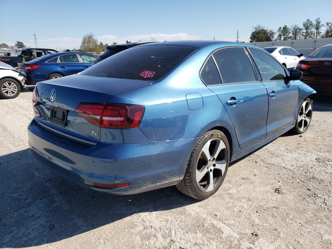 Photo 4 from auction – 2016 VOLKSWAGEN JETTA S with VIN 3VW267AJ2GM245331