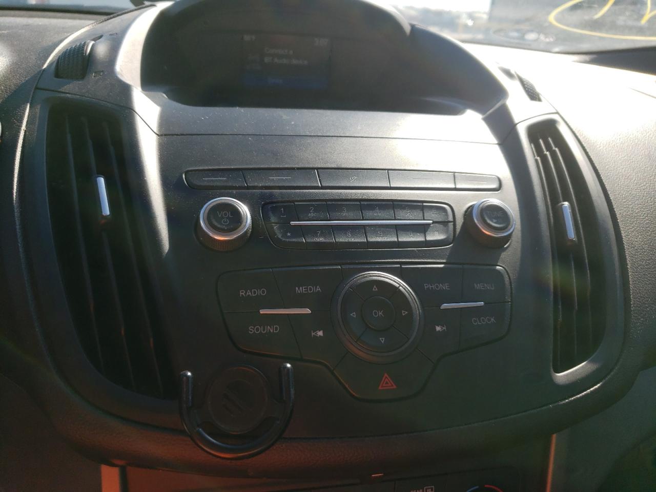Photo 9 from auction – 2019 FORD ESCAPE S with VIN 1FMCU0F74KUB78023