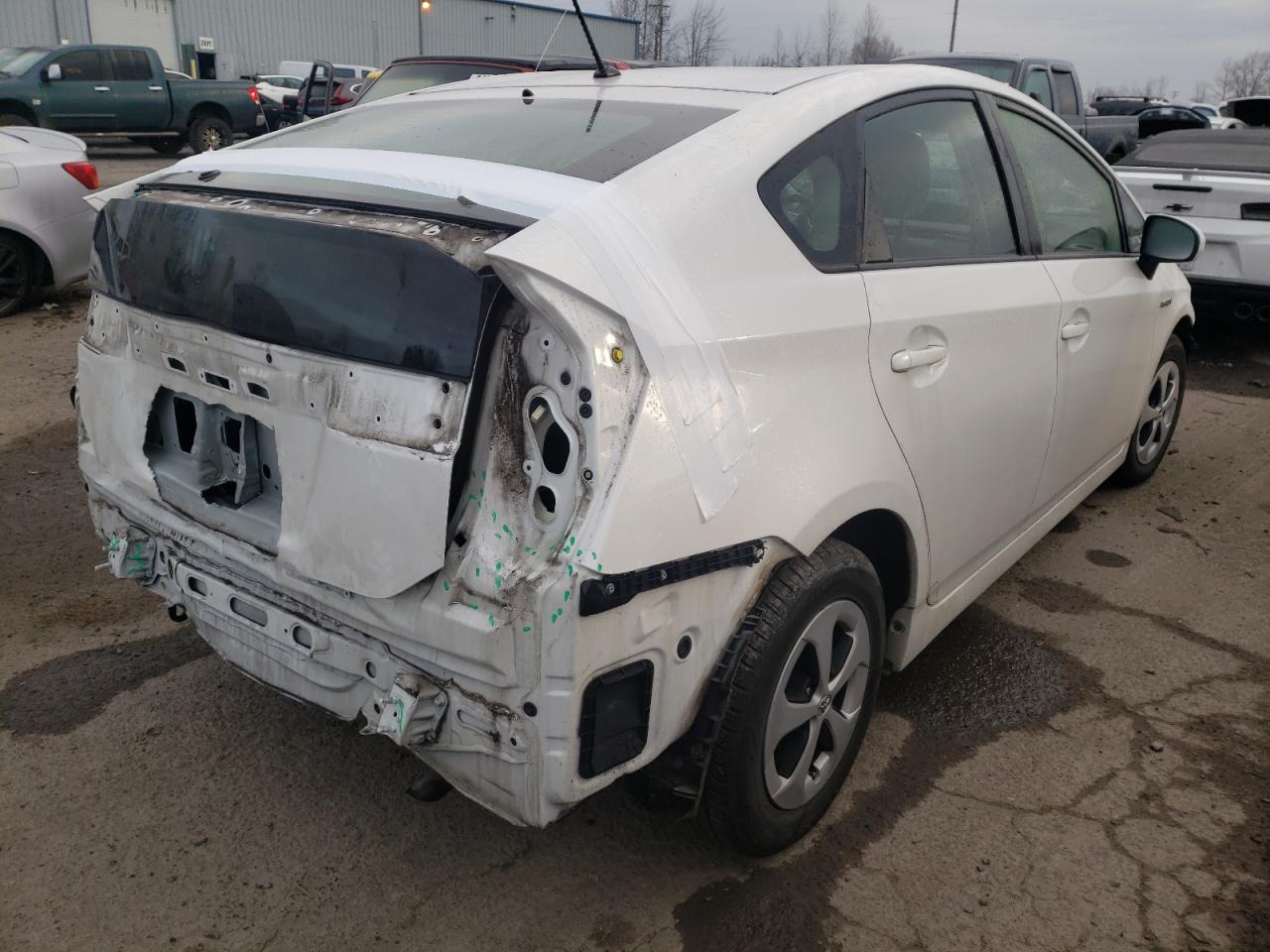 Photo 4 from auction – 2013 TOYOTA PRIUS with VIN JTDKN3DU9D0338513