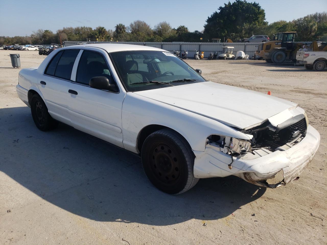 FORD CROWN VICT 2006 with VIN 2FAHP71W26X119663 - Photo from auction